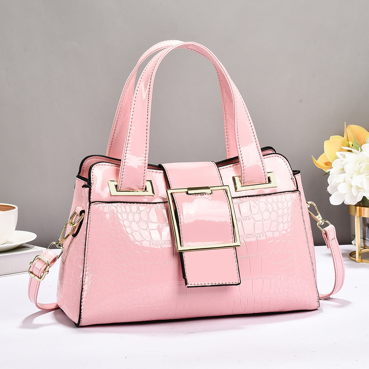 Generous One-shoulder Crossbody Fashion Portable Bag - Image 4