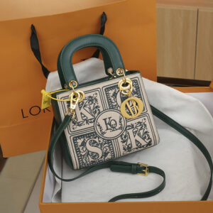 Sophisticated Fashionable And Elegant Women's Bagtrendy Crossbody Underarm Bag