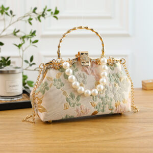 Everyday Outfit With A Shoulder Crossbody Or Handheld Bag