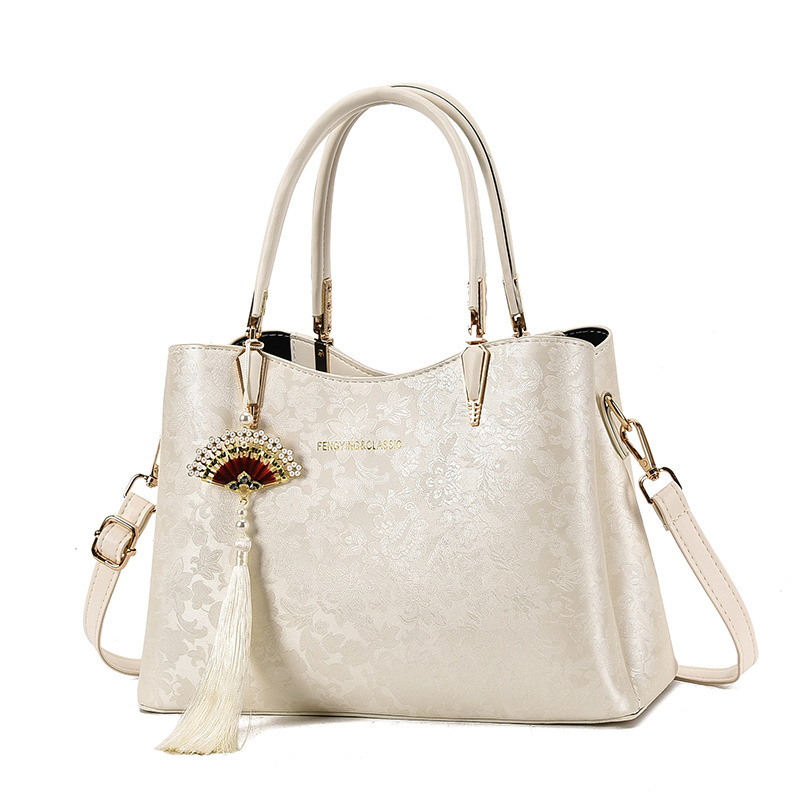 Large-Capacity Gift For Commuting Moms - Image 5