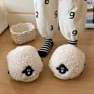 New Women's Winter Cartoon Sheepskin Cotton Slippers For Indoor Wear