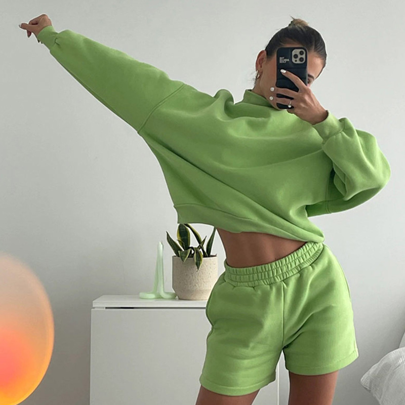 Women's Stand Collar Long Sleeve Fleece And Shorts Two-piece Suit - Image 4