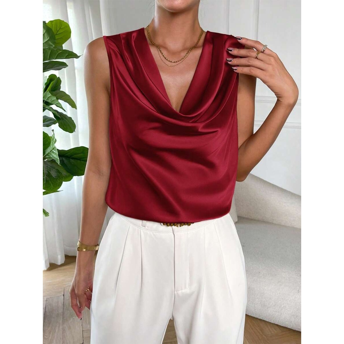 Sleeveless Satin-like Silk Blouse For Spring And Summer - Image 3