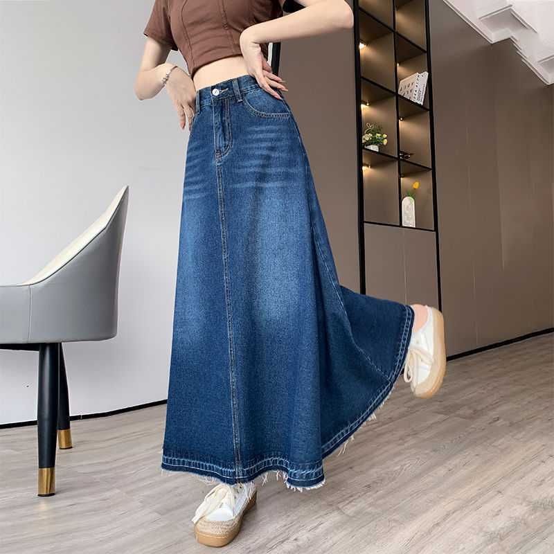 High-waisted Slim-fit Denim Midi Skirt With A Draping Effect - Image 3