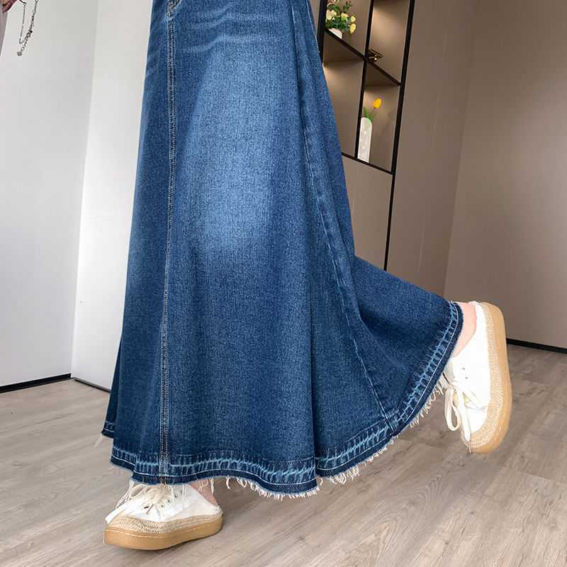 High-waisted Slim-fit Denim Midi Skirt With A Draping Effect - Image 4