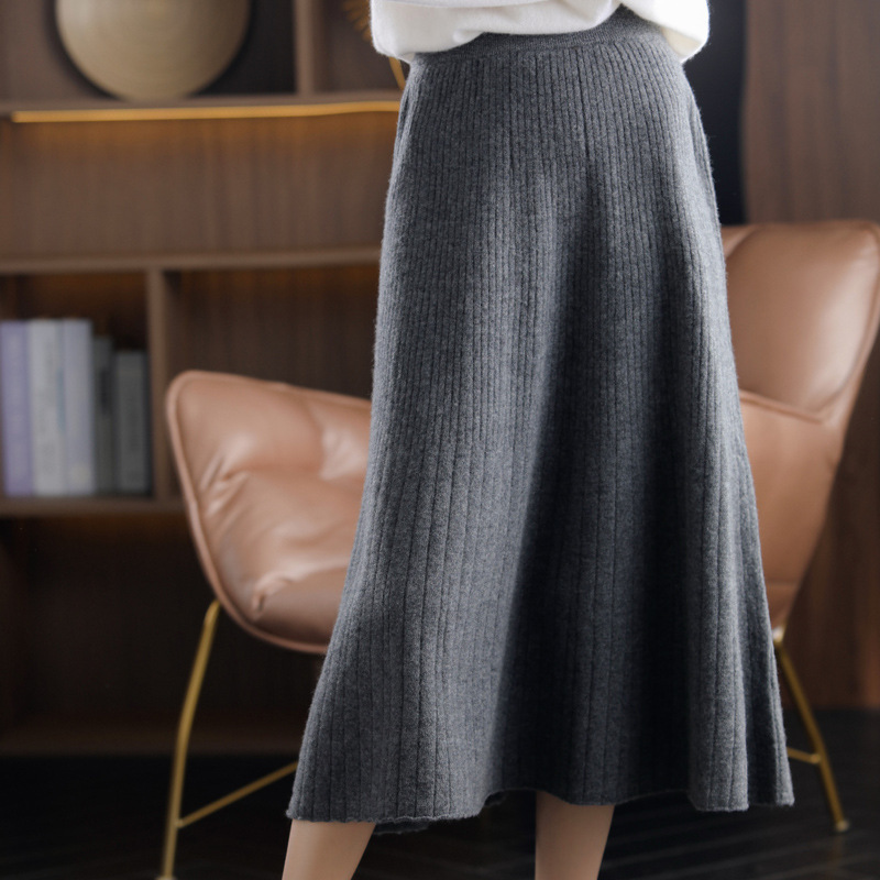 Wool Knitted Stretch Mid-length Cashmere Pleated Skirt - Image 6