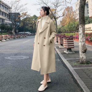 Petite Women's Wool Coat With Notched Lapel