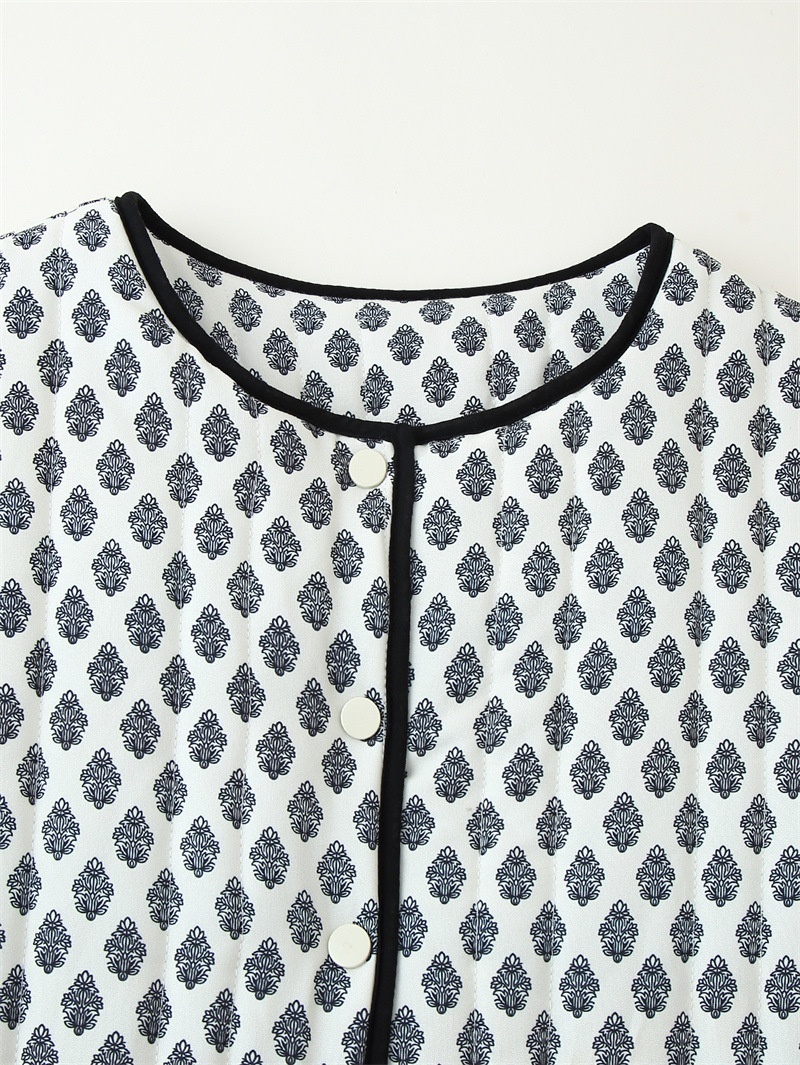 Retro Quilted Long-sleeved Jacket - Image 3