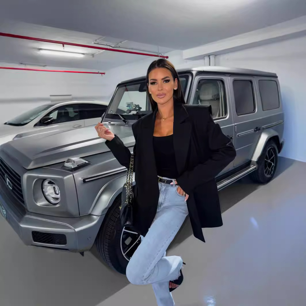 Solid Color Fashion Casual Small Suit Coat For Women - Image 5