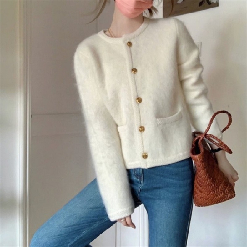 Women's Short Shoulder Knitted Cardigan Idle Style Casual Jacket - Image 7