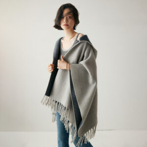 Thickened Air Layer Tassel Hooded Shawl Cape