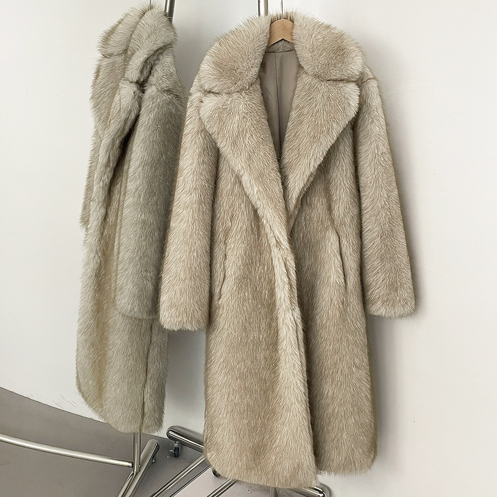 High-quality Artificial Fur Faux Fur Coat For Women - Image 6