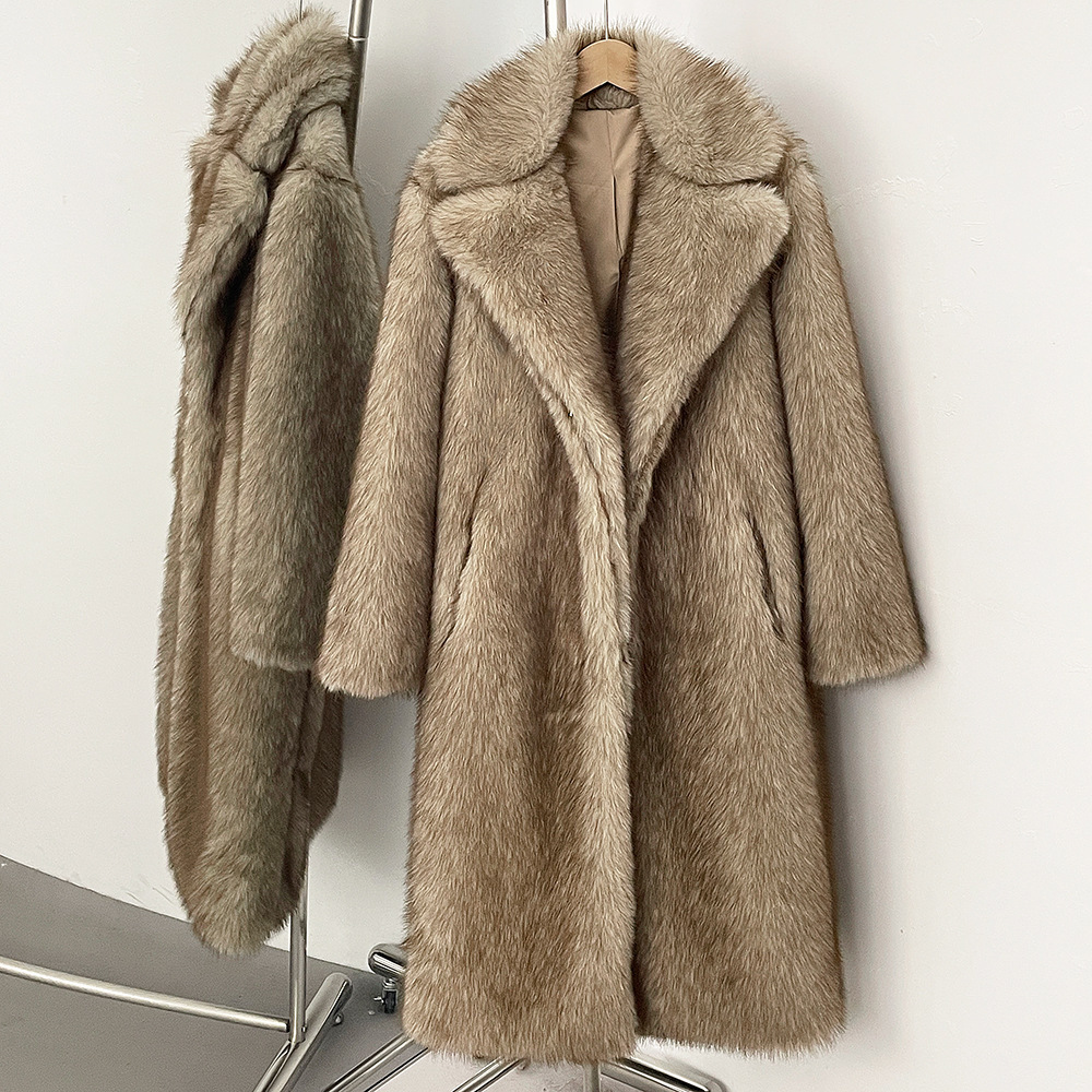 High-quality Artificial Fur Faux Fur Coat For Women - Image 7