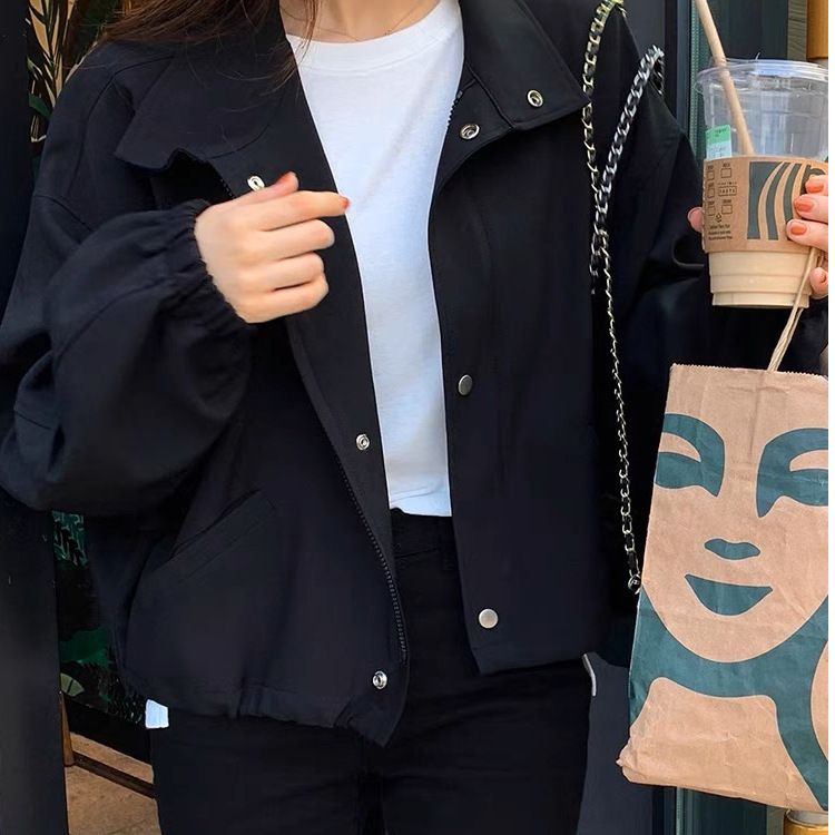 Solid Color Relaxed Fit Top With A Stand Up Collar - Image 2