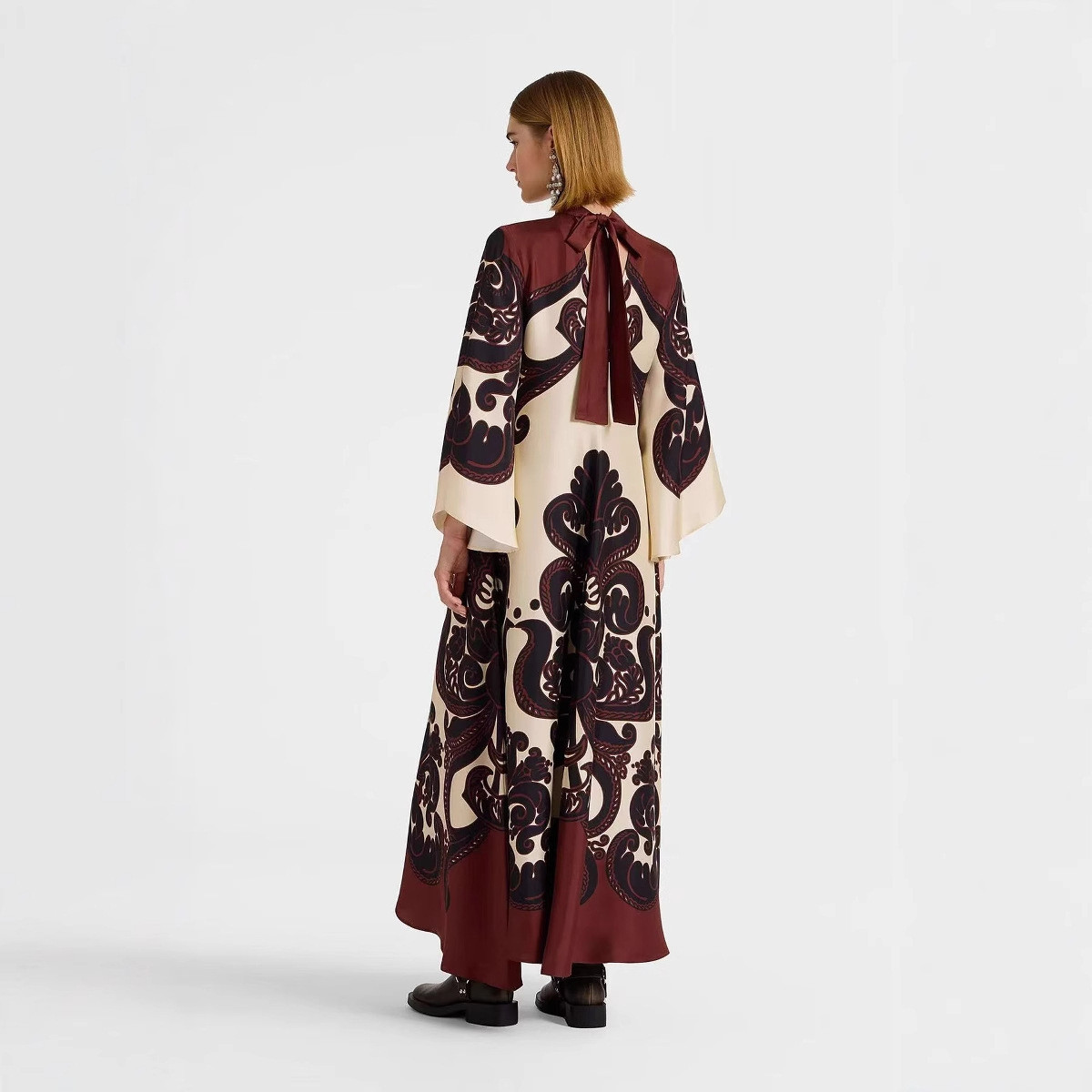 Middle East Muslim Ethnic Style Dress - Image 3