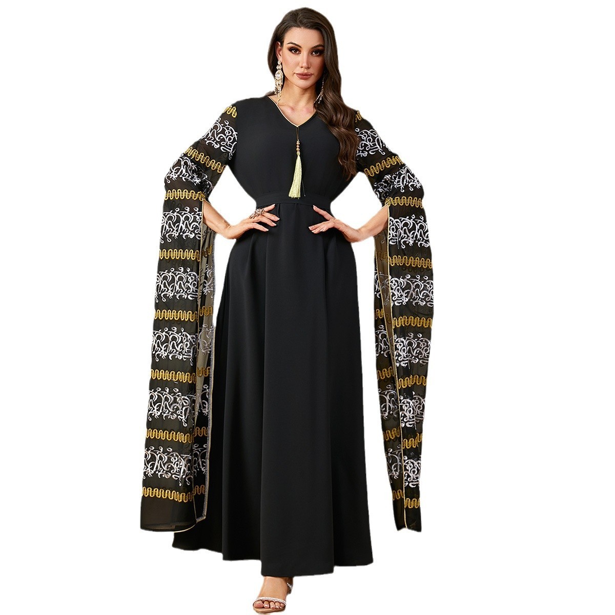 Dubai Robe Super Long Sleeve Embroidered Arabic Dress - Image 5
