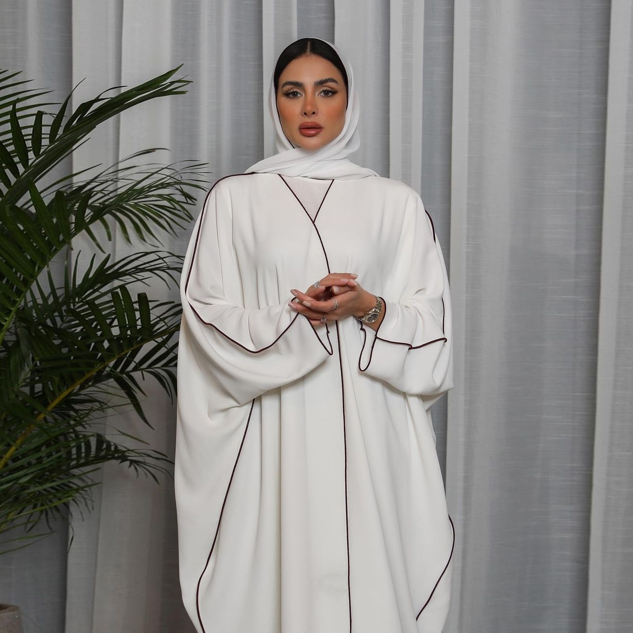 Women's White Patchwork Plus Size Women's Abaya Robe - Image 6