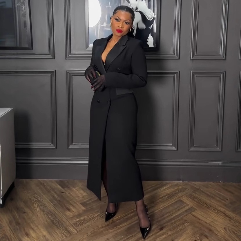 Sexy Elegant Long Blazer Dress With A Notched Collar And A Fitted Waist - Image 4