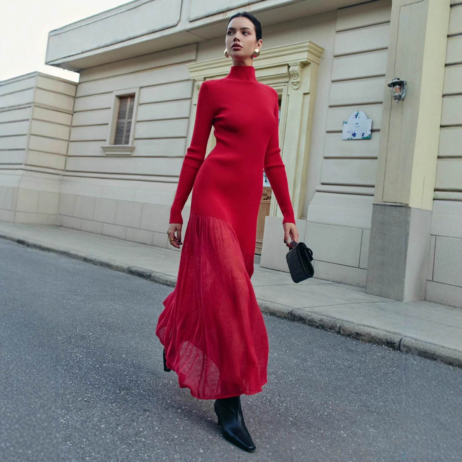 Women's Elegant Slim-fit Knit Dress - Image 4