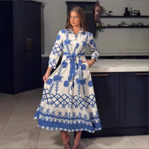 Womens Printed Defined-Waistline Long-Sleeve Dress