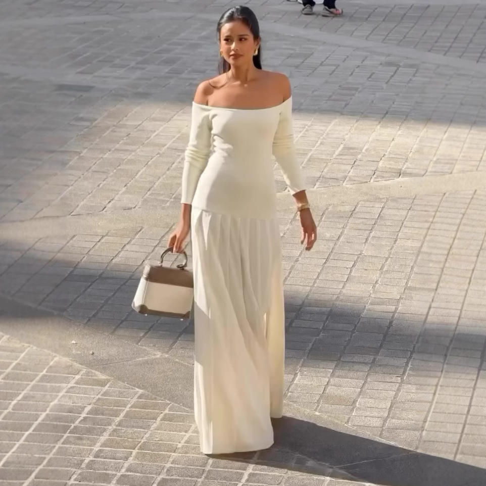 Seamless Off-shoulder European And American-style Dress For Women - Image 2