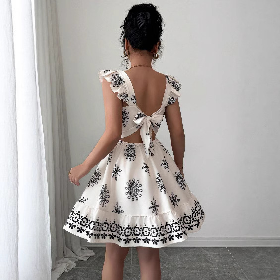 Fashionable Minimalist And Slim Fit Womens Dress - Image 2