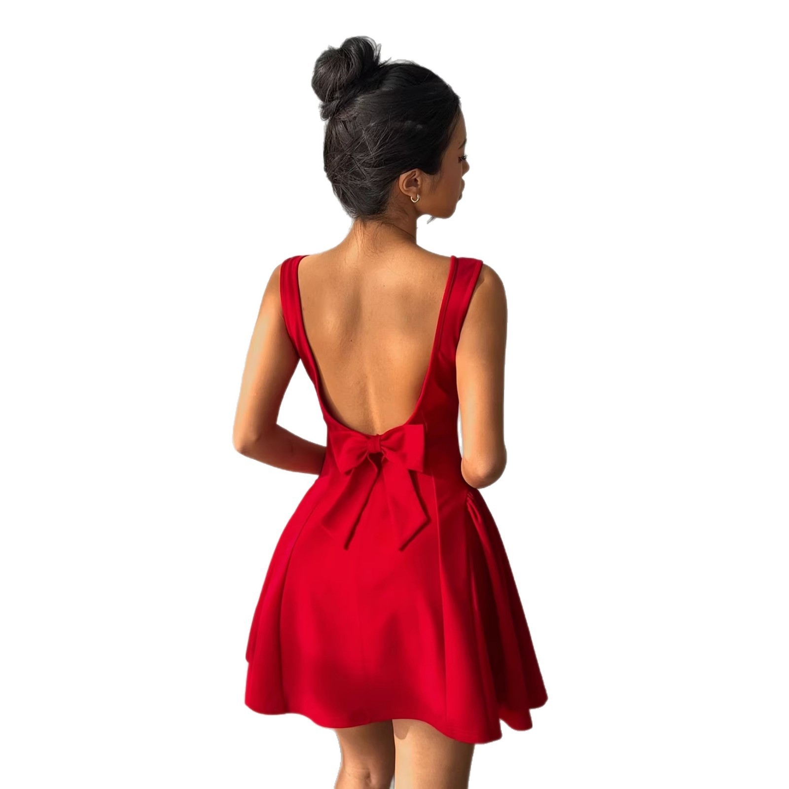 Elegant Red Evening Gown With A Bold Open Back Sleeveless Spaghetti Strap A Line Dress - Image 5