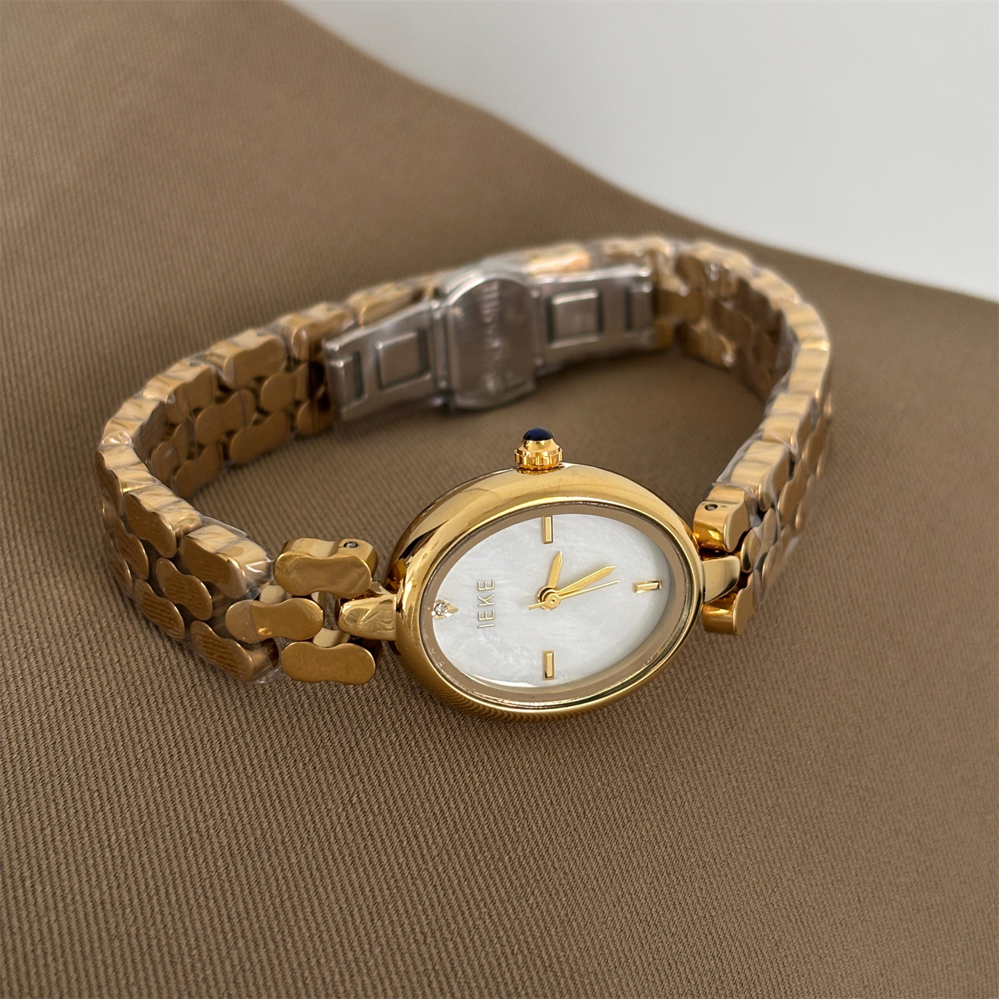 Oval Exquisite Women's Casual Watch - Image 6