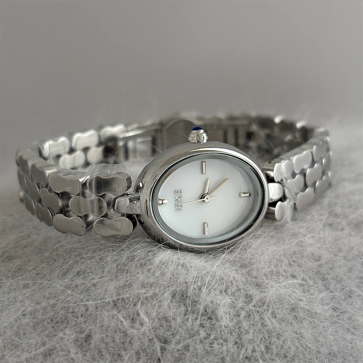 Oval Exquisite Women's Casual Watch - Image 7