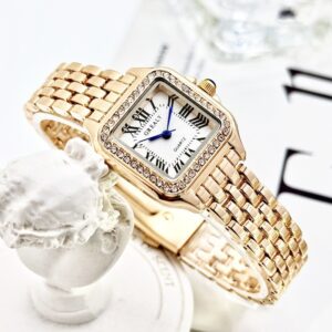 Classic Retro Square Waterproof Women's Diamond-embedded Watch