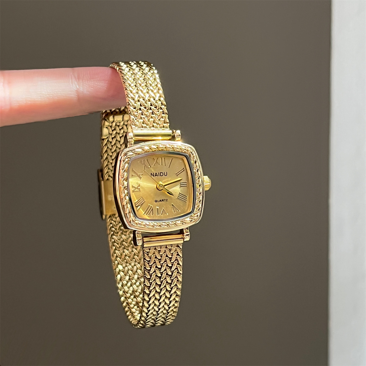 Golden Roman-style Square Watch For Women - Image 6