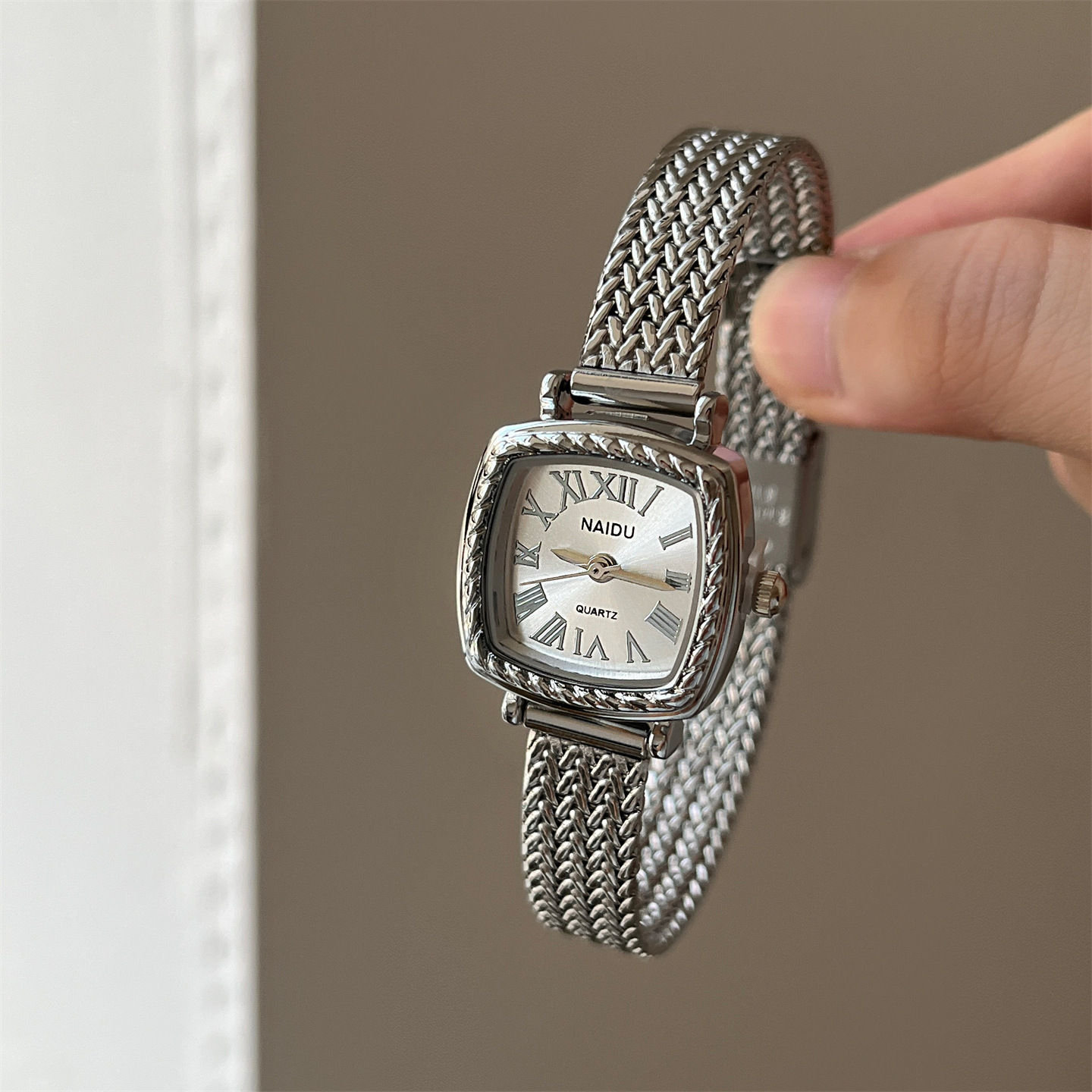 Golden Roman-style Square Watch For Women - Image 7