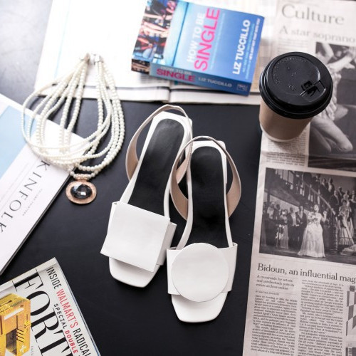 Large-size Decorative Sandals With Round Or Square Designs